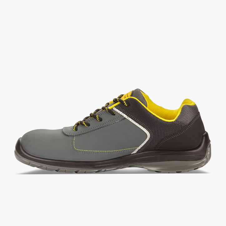 diadora blitz s3