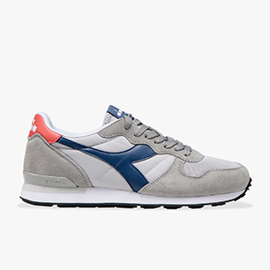 blue diadora trainers