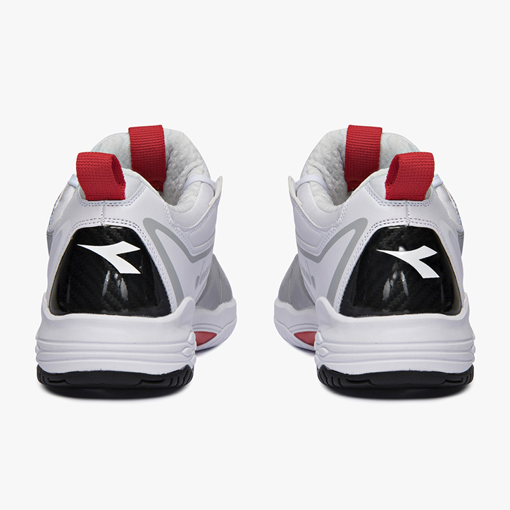 diadora speed blushield fly ag