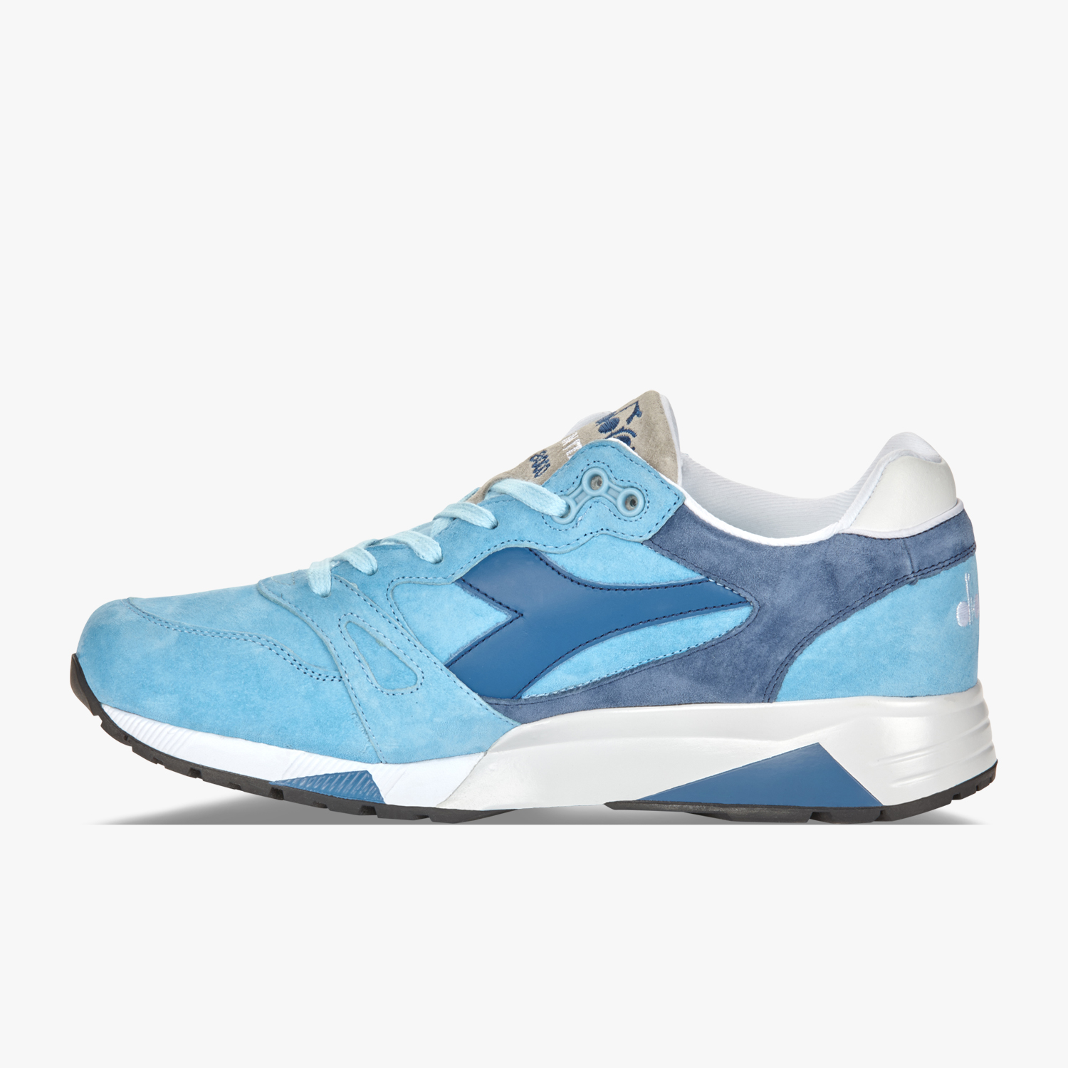 diadora s8000