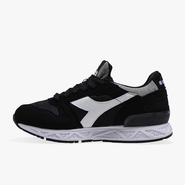 diadora titan reborn