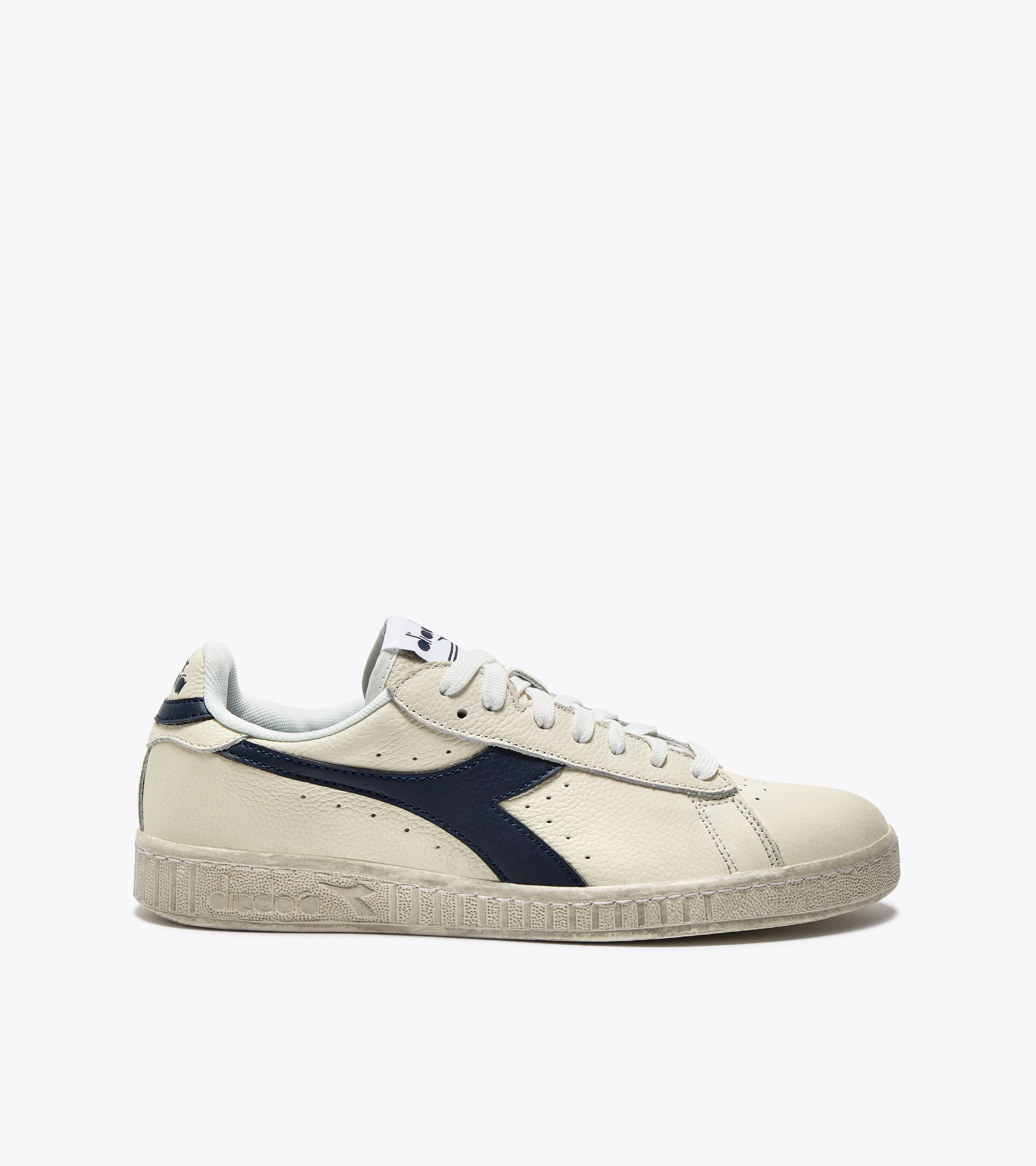 GAME L LOW WAXED Sporty sneakers - Unisex - Diadora Online Store US