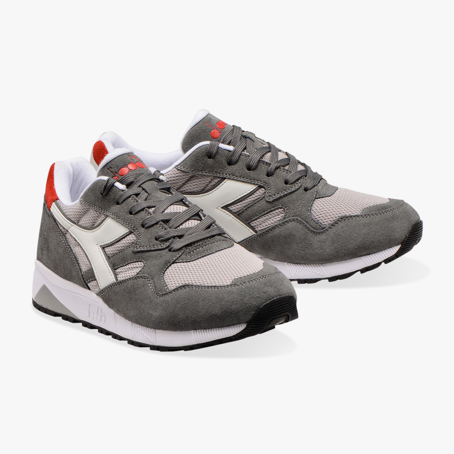 diadora n 902