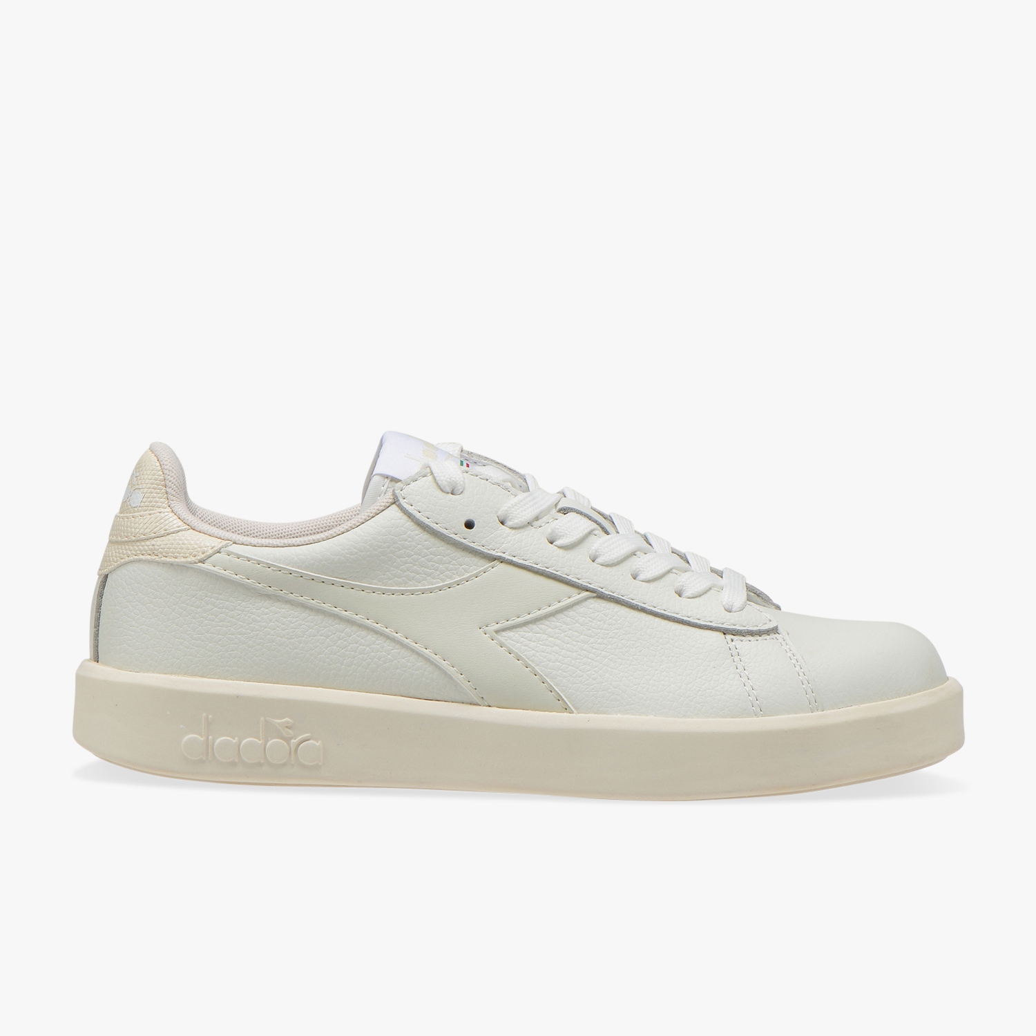 diadora elite wide fit