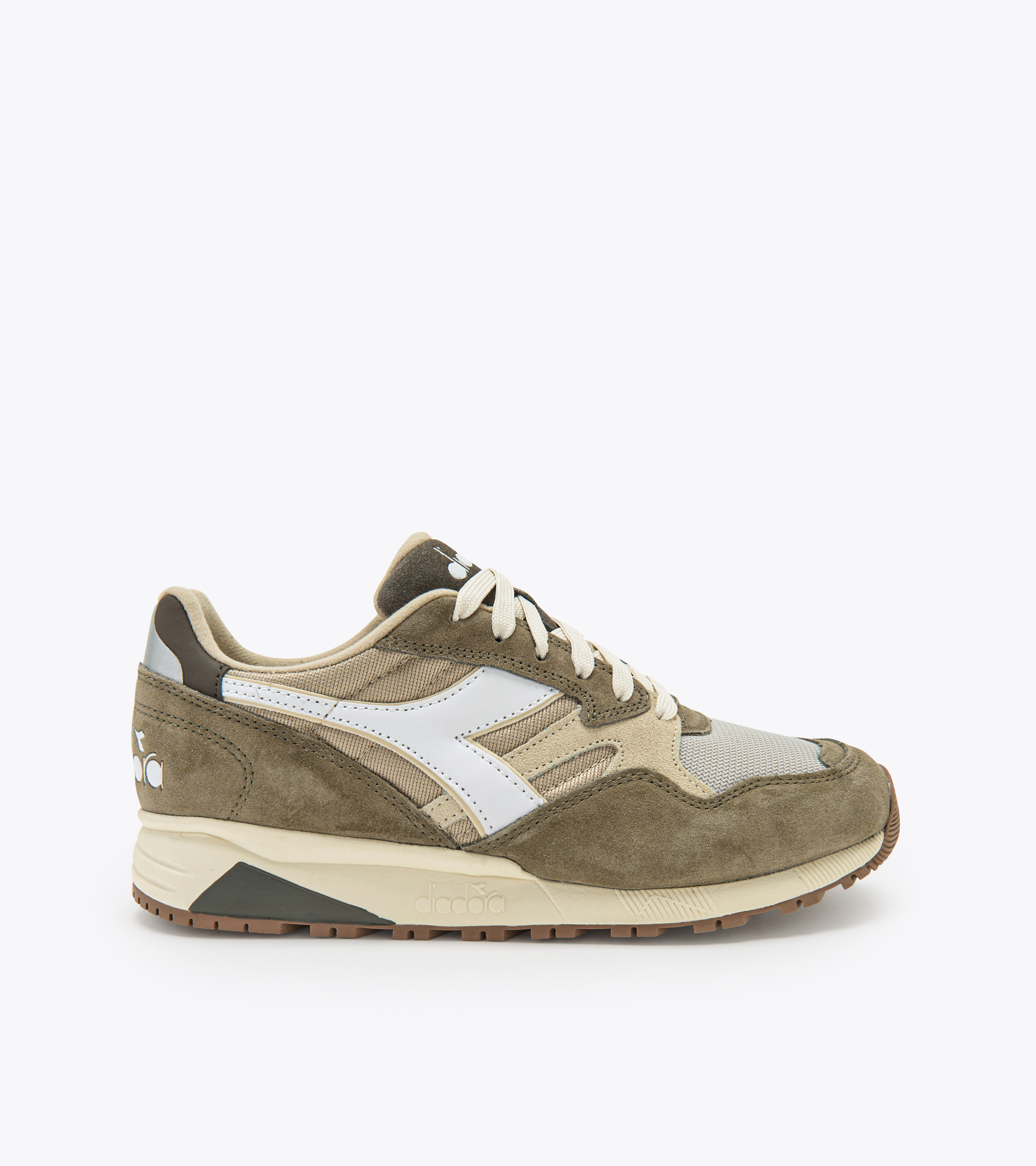 N902 Sporty sneakers Gender neutral Diadora Online Store US