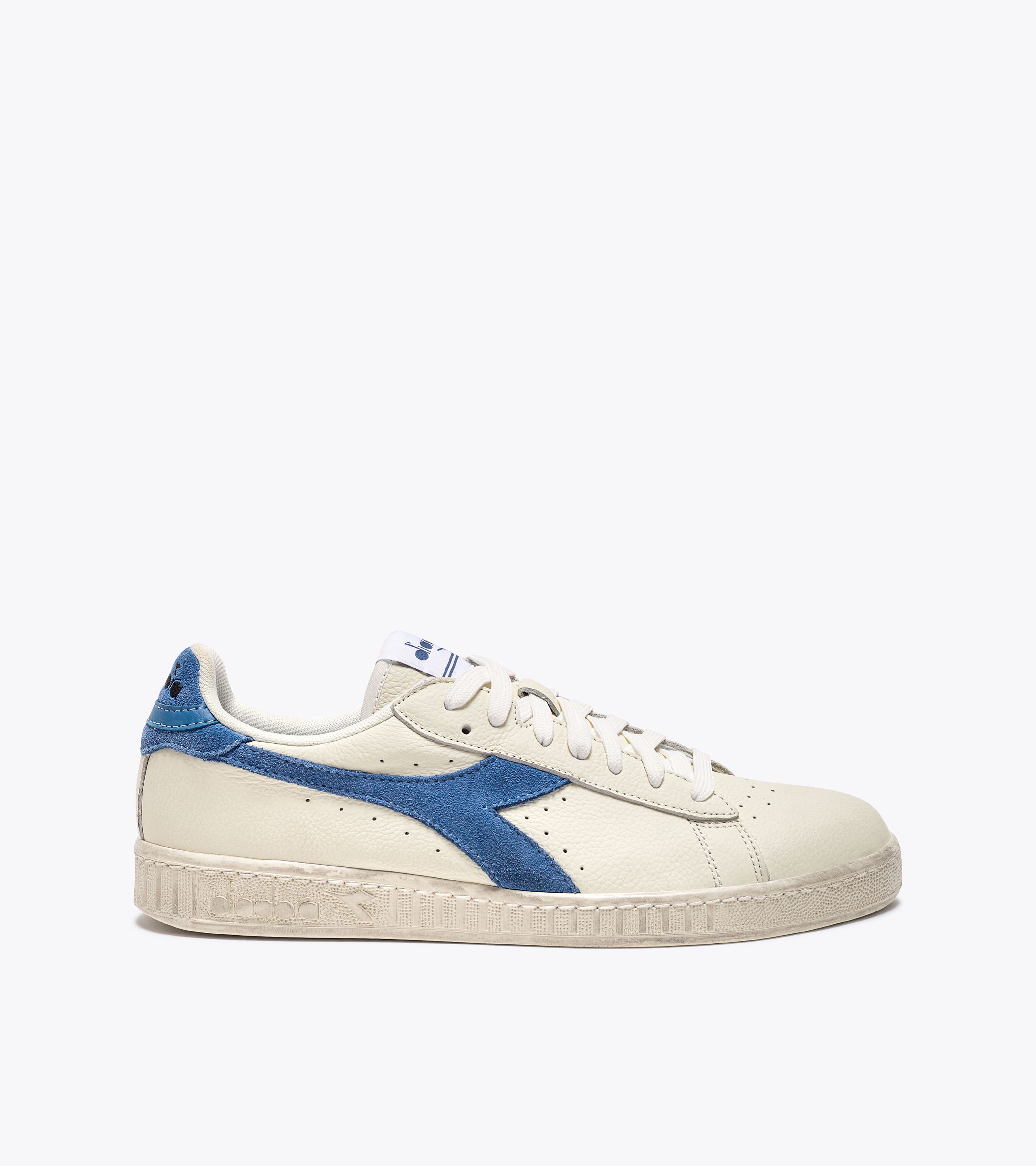 GAME L LOW WAXED SUEDE POP Sporty sneakers - All-Gender GAME L LOW WAXED SUEDE POP Sporty sneakers - All-Gender