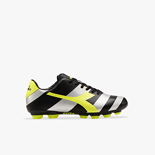 diadora football shoes