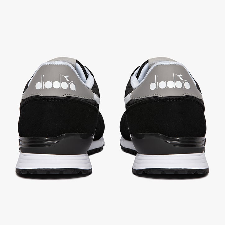 diadora titan ii online