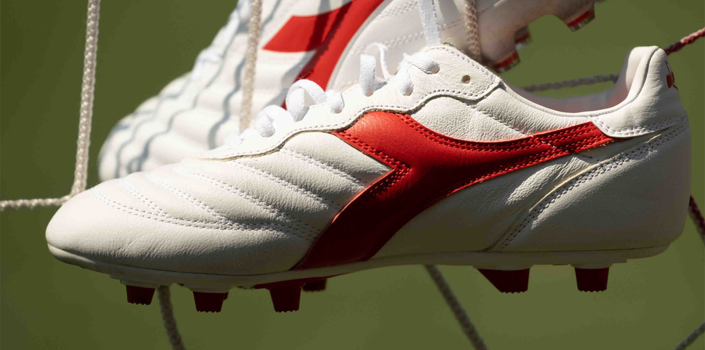 Diadora: Shoes, Clothing and Accessories DK